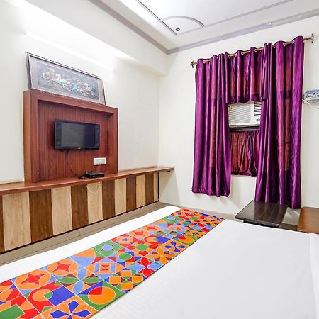 Fabhotel Prashant Palace Майсур Экстерьер фото