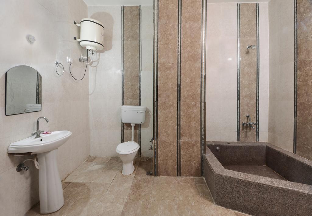 Fabhotel Prashant Palace Майсур Номер фото