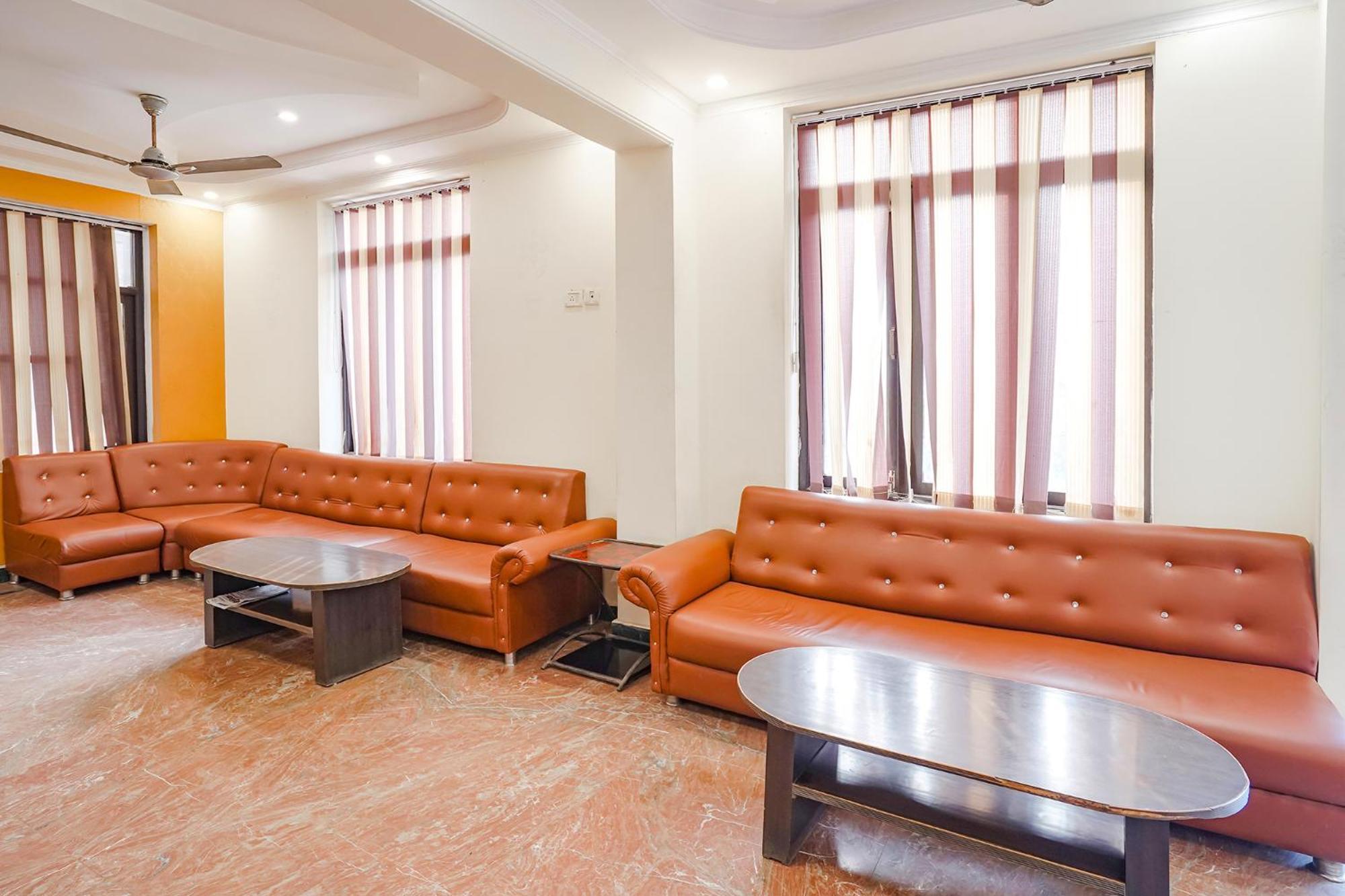 Fabhotel Prashant Palace Майсур Экстерьер фото