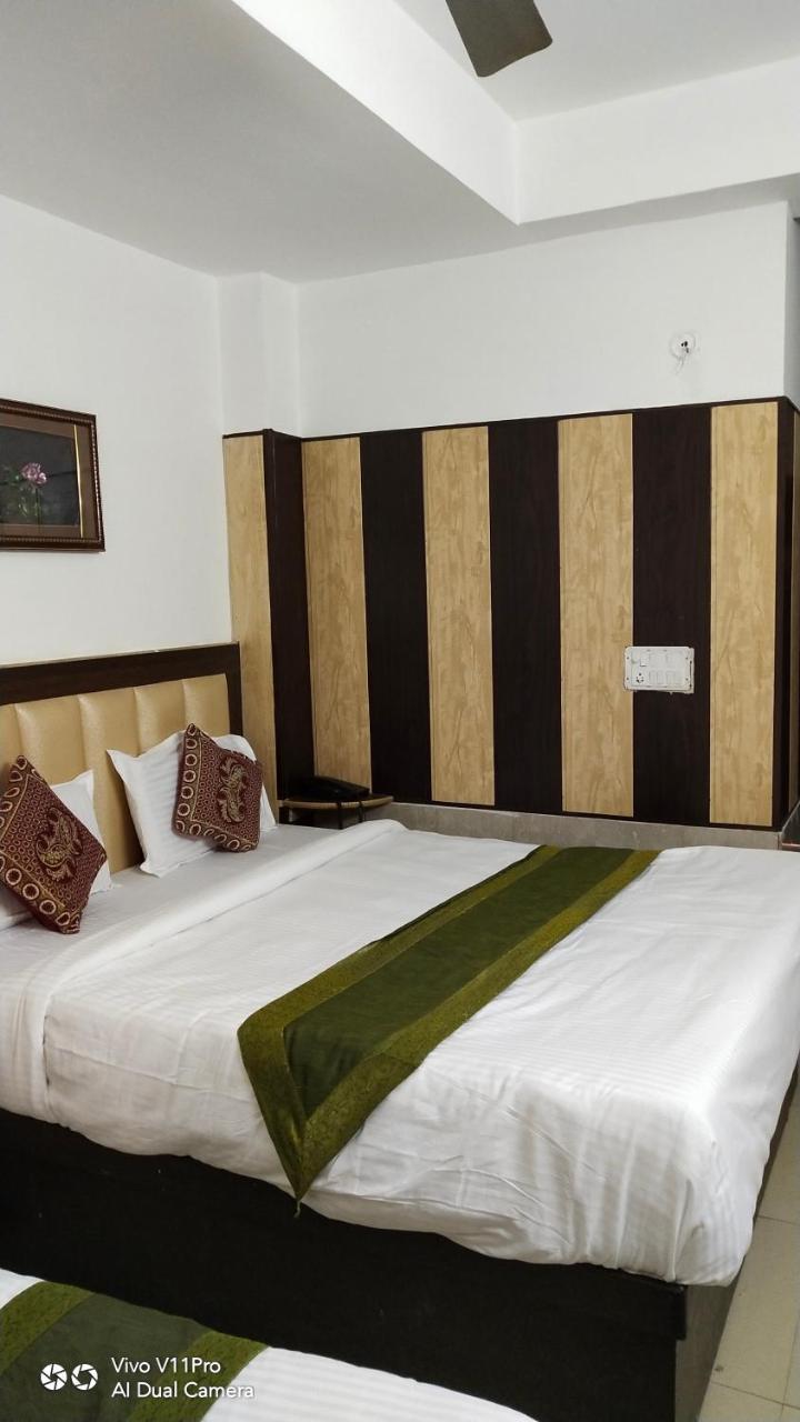 Fabhotel Prashant Palace Майсур Экстерьер фото